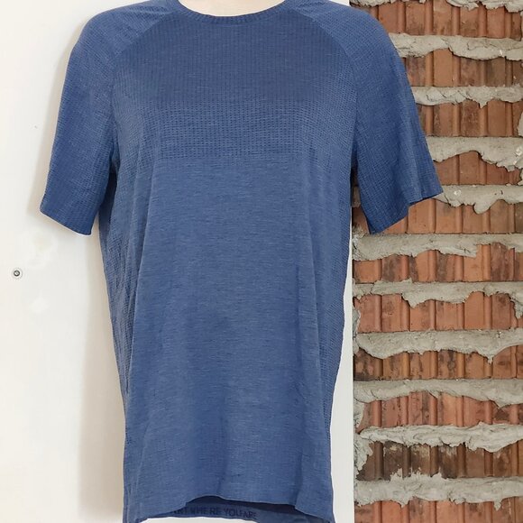 Lululemon T Shirt Mens L Large Metal Vent Tech Short Sleeve Blue Athletica Gym - Picture 1 of 9